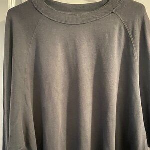 Vuori Sunnyside Crew Lightweight Oversized Charcoal Gray Sweatshirt